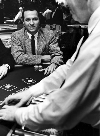 Edward Thorp jouant au Blackjack
